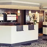 Hotel Mercure & 4*