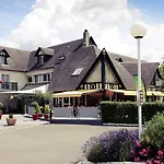 Mercure & Hotel 4*