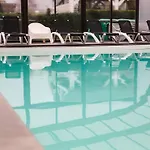 Mercure & Hotel 4*
