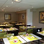 Hotel Mercure & 4*