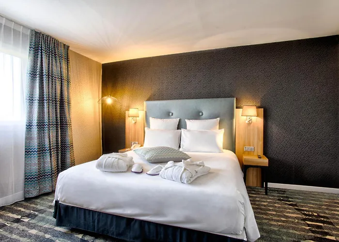 Mercure & 4* 卡布尔