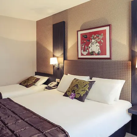 מלון Mercure & קאבורג