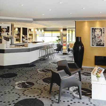 Mercure & קאבורג