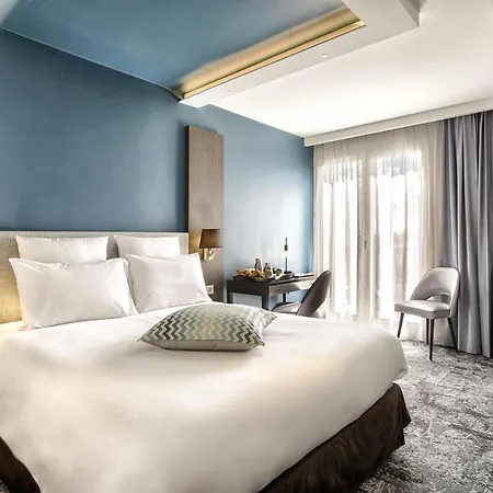 Mercure & Cabourg
