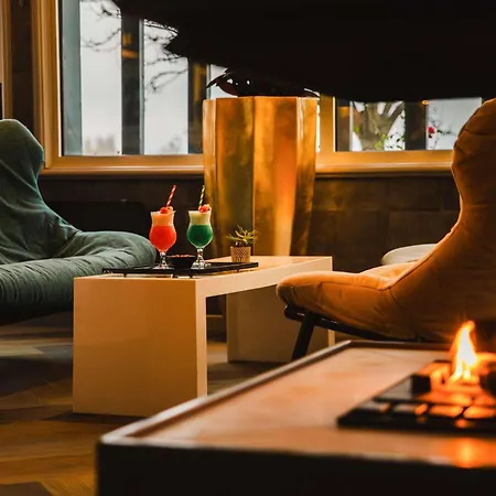 Mercure & 4* קאבורג