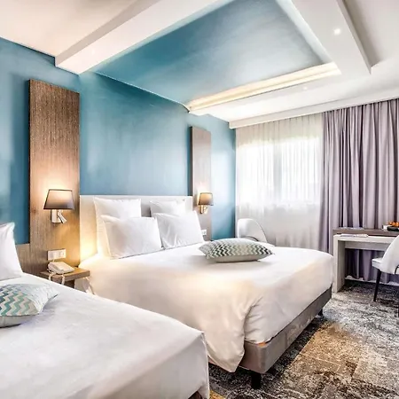 Mercure & Hotel 4*