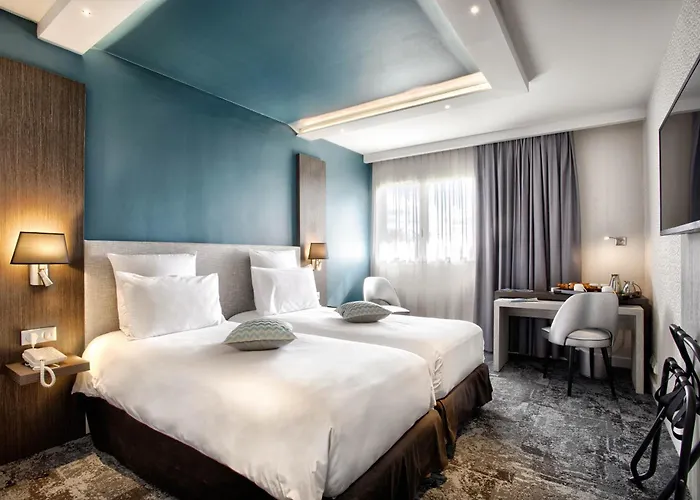 Mercure & فندق كابورغ