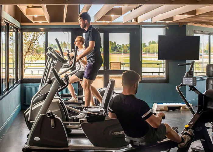 Mercure & Отель Кабур